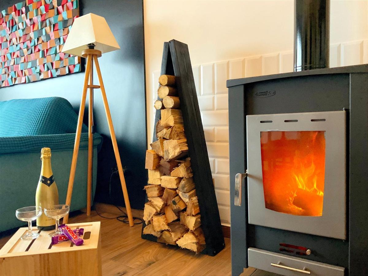 Casa Nueva En Vigo Rural Mos Con Jacuzzi Y Chimenea Para Escapada Romantica Pontevedra Bagian luar foto